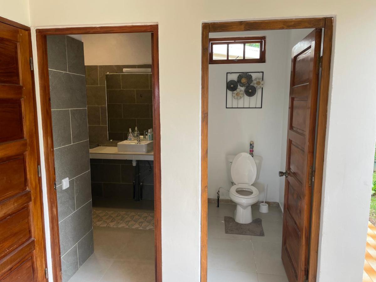 Villa Ura Uturoa Buitenkant foto
