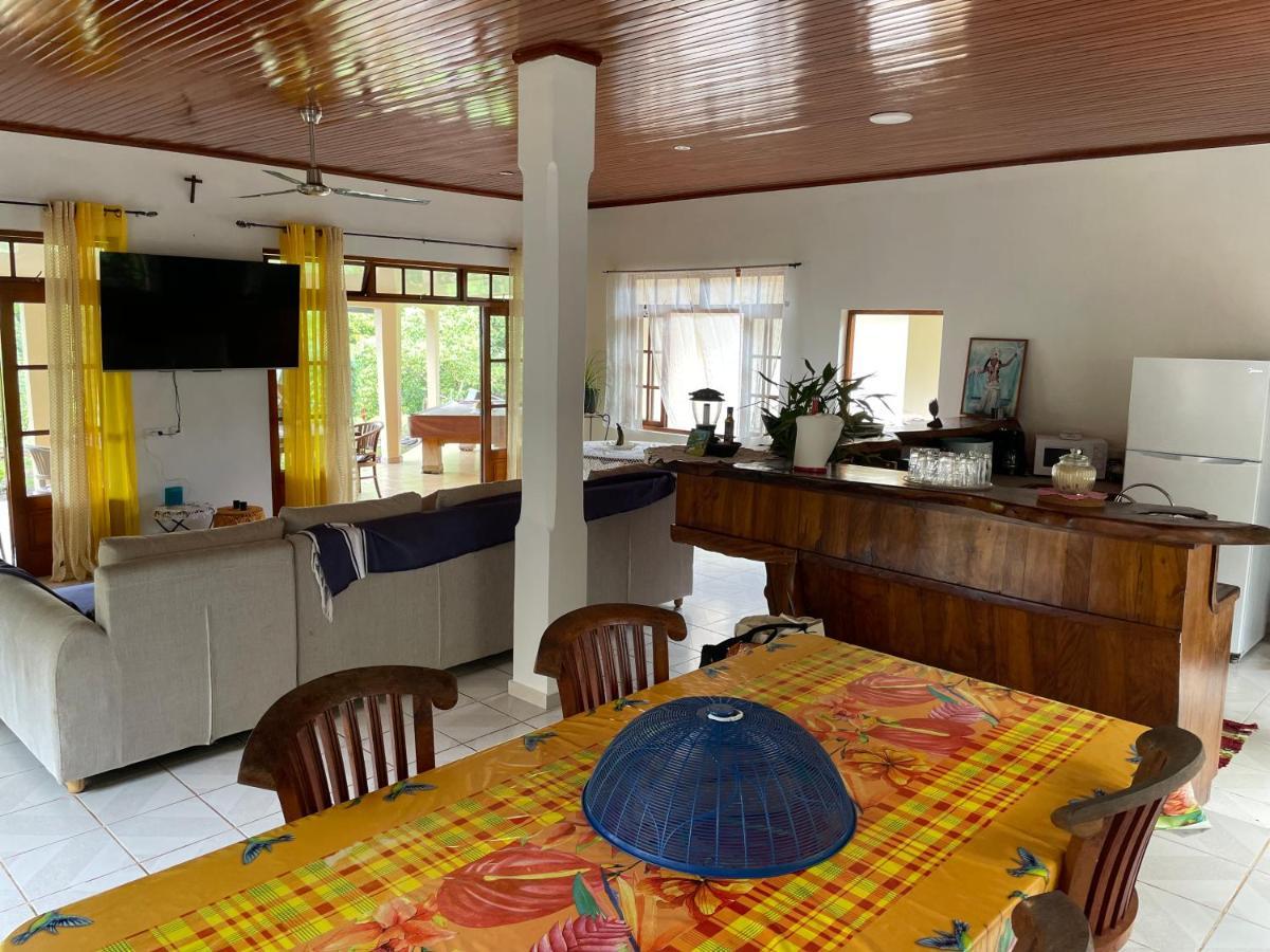 Villa Ura Uturoa Buitenkant foto